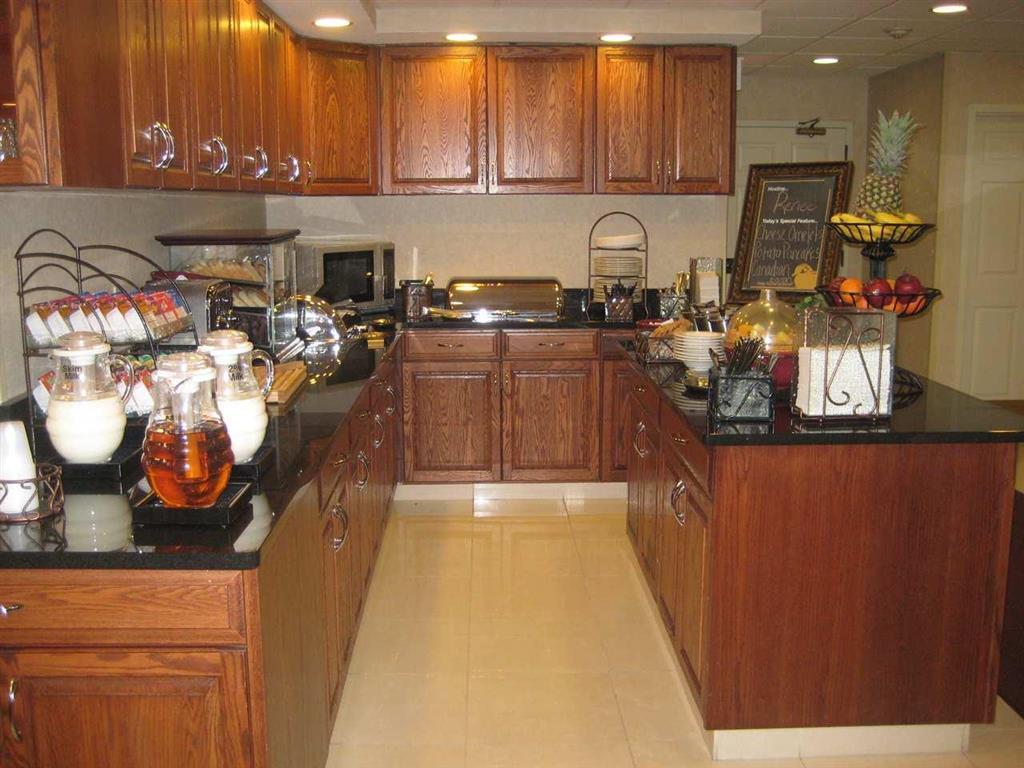 Homewood Suites Grand Rapids Room photo