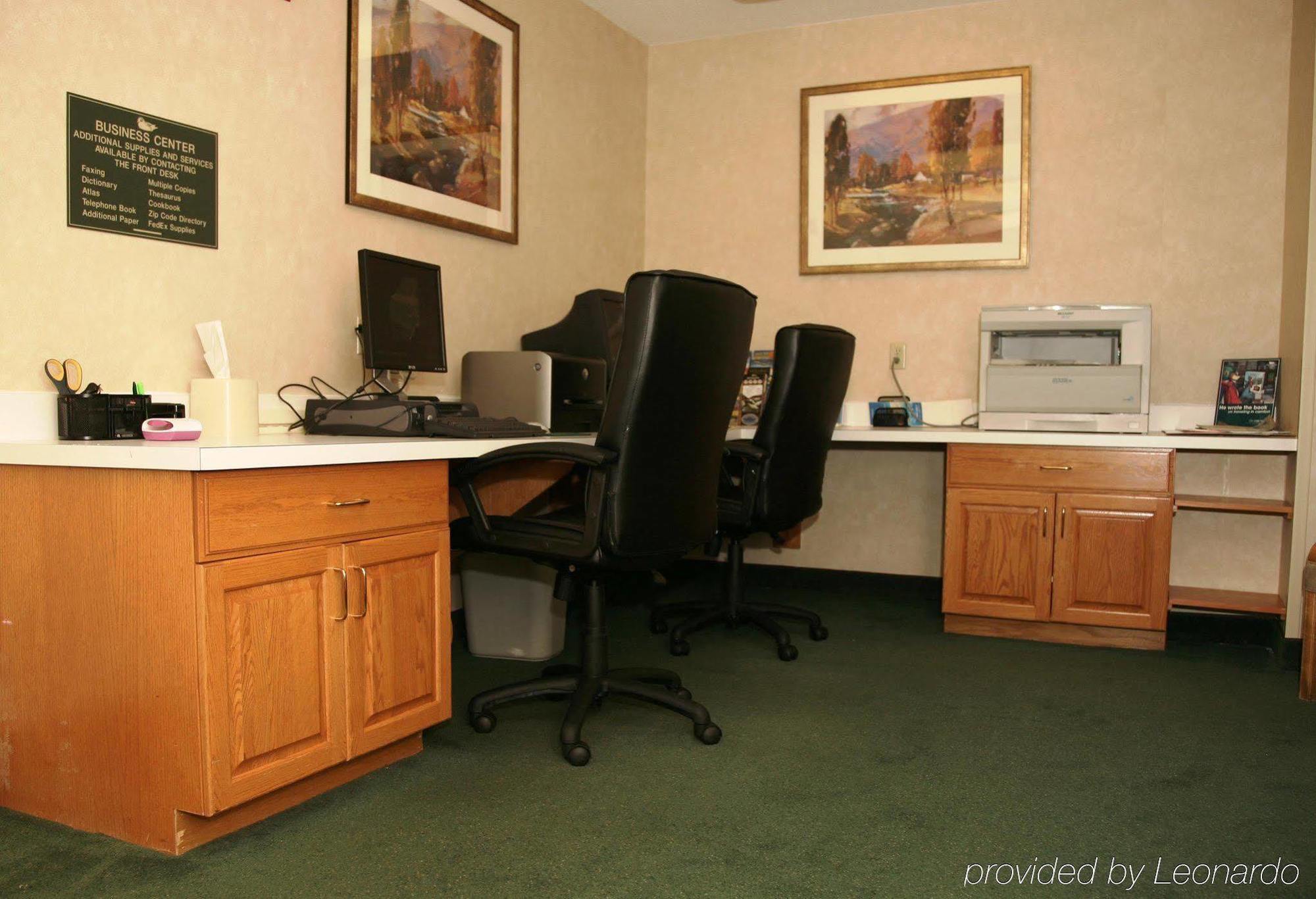 Homewood Suites Grand Rapids Business photo